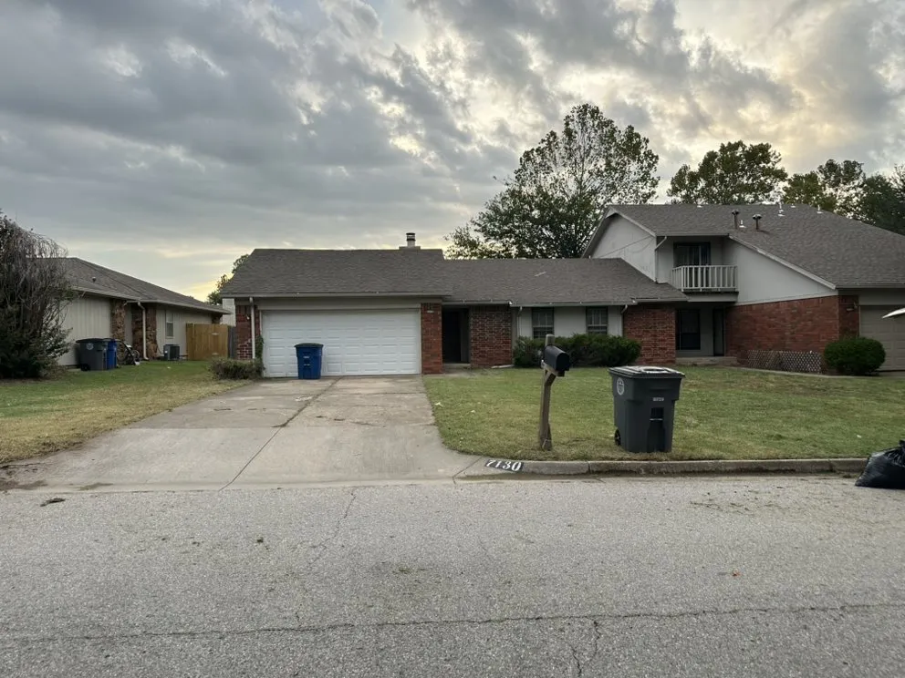 Custom landscape design experts serving Tulsa, OK - Tree60 Mowing