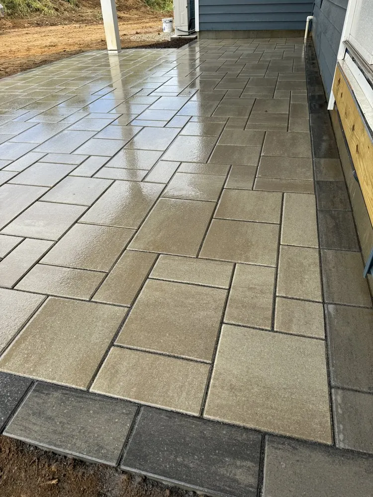 Trusted lawn mowing service in Flemington, NJ - Treeline Farm & Landscaping