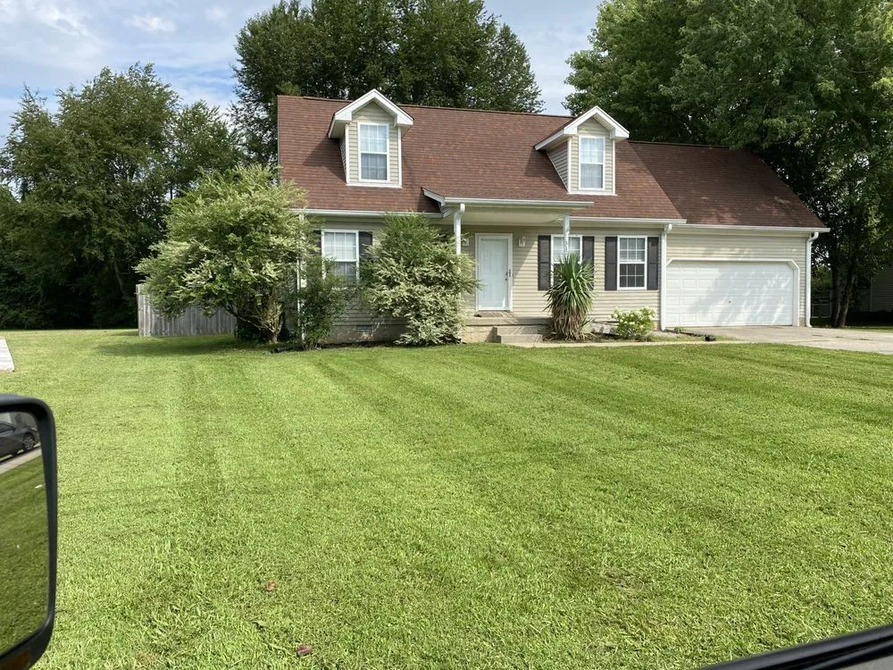 Local yard maintenance in Murfreesboro, TN - Trees N Lawns