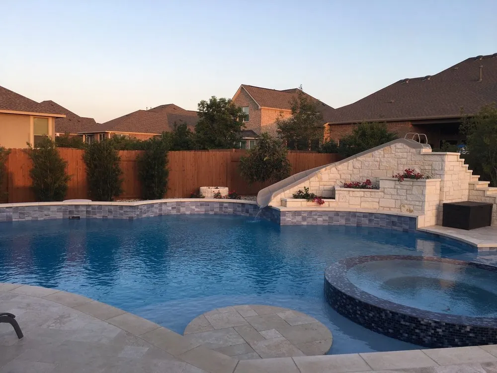 Expert garden landscaping in Pflugerville, TX - Trees Please