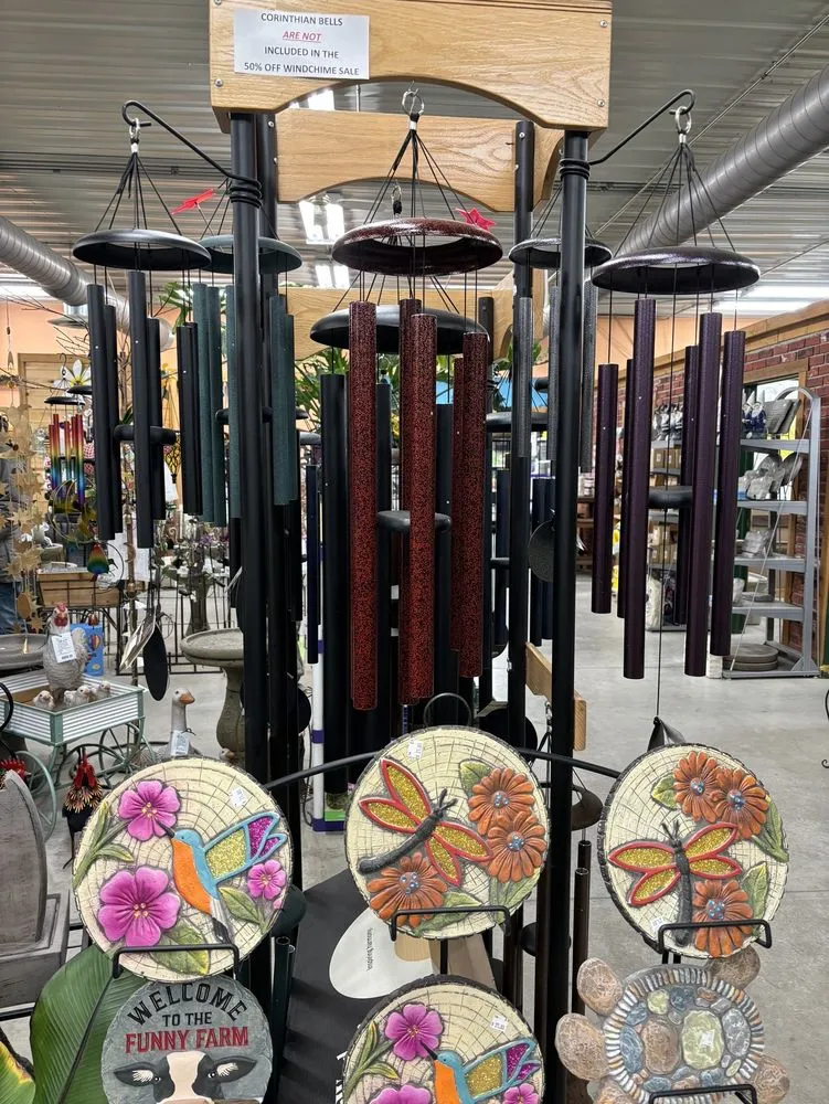 Custom outdoor landscaping experts serving Bellevue, NE - Trees, Shrubs & More