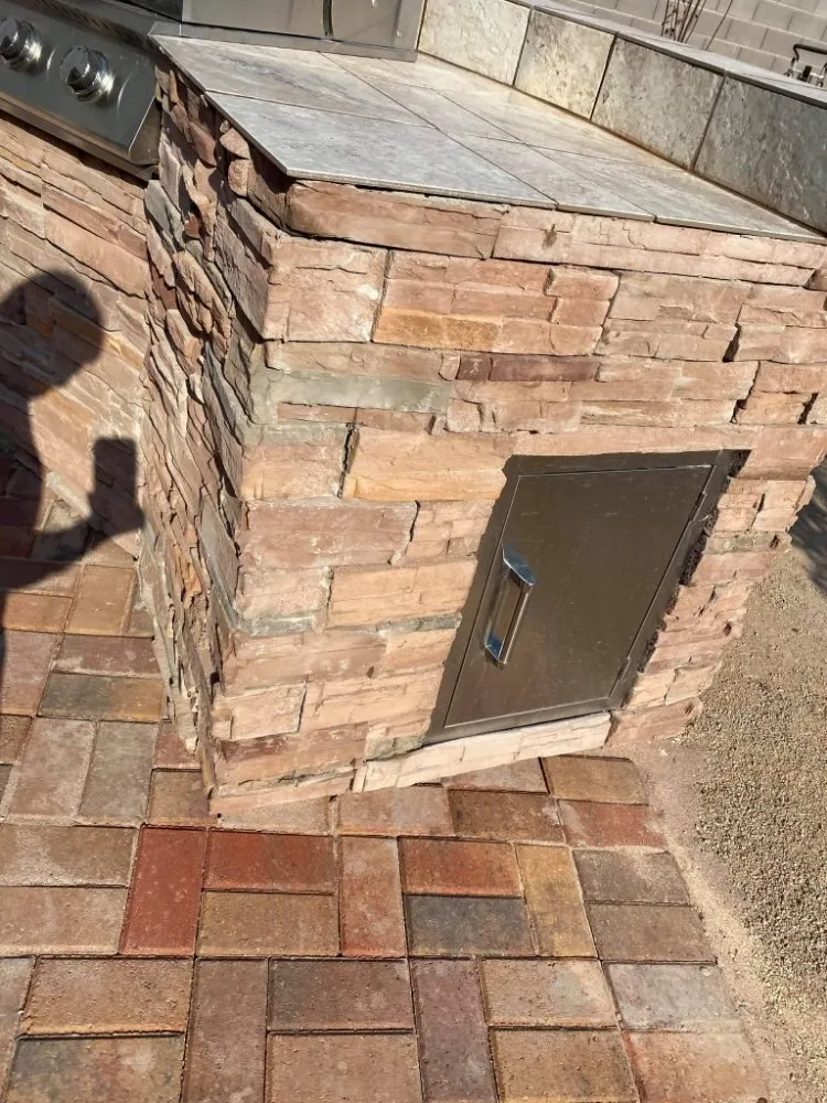 Top-rated landscaping services in Phoenix, AZ by Treetop Landscaping