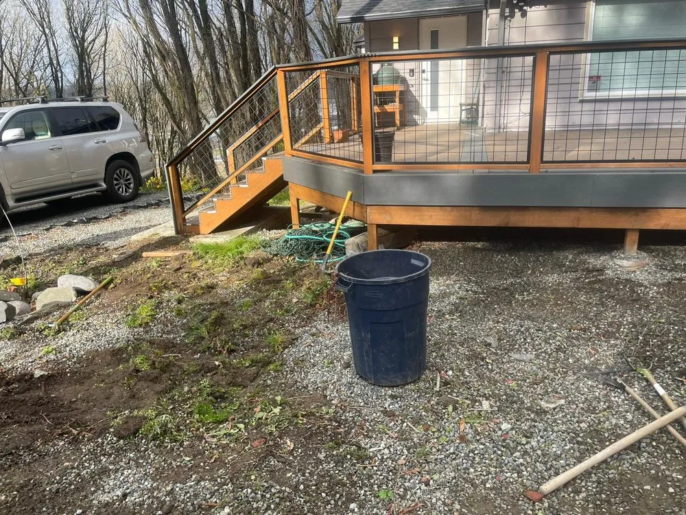 Reliable yard cleanup service for homes in Seattle, WA by Trejo General Contractor