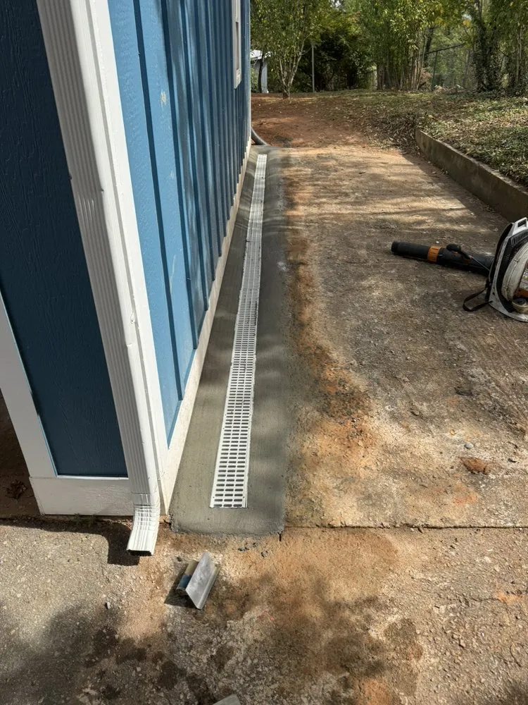 Local lawn care service experts serving Hendersonville, NC - Trejo Lawn Care