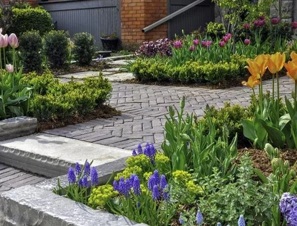 Expert outdoor landscaping experts serving Oxford, PA - Trellis Landscaping