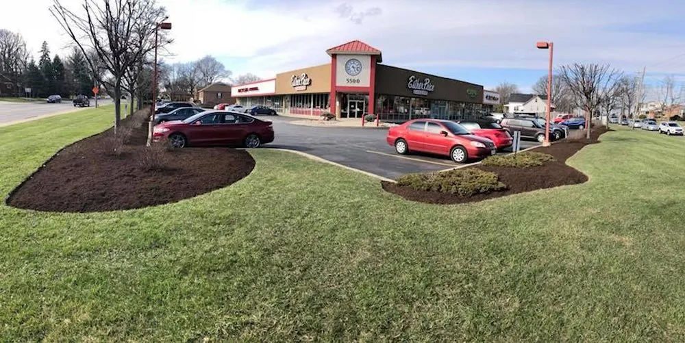 Professional residential landscaping experts serving Lawrenceburg, IN - Tremain's Lawn & Landscape