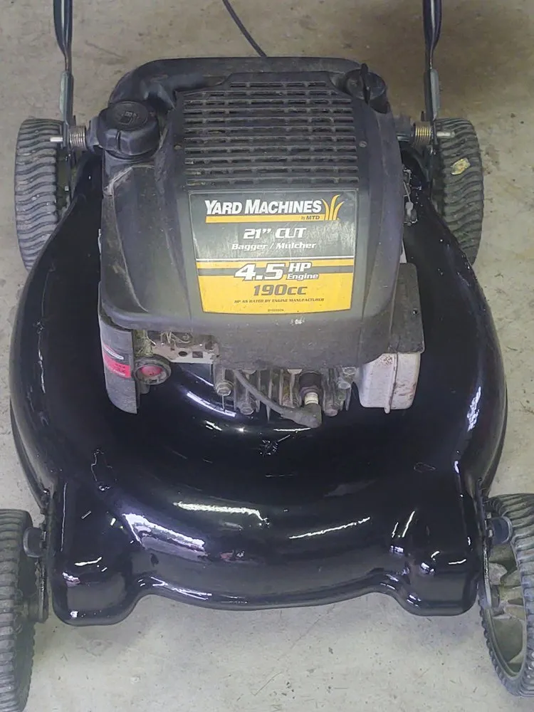 Reliable lawn care service experts serving Columbus, OH - Tremont Mower