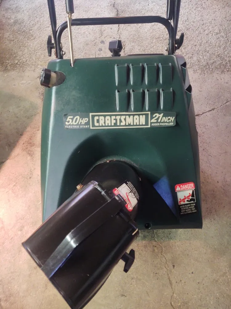 Top-rated yard maintenance with custom design in Columbus, OH by Tremont Mower