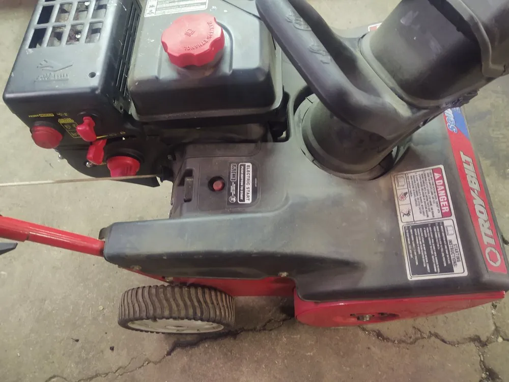 Top-rated lawn care service in Columbus, OH by Tremont Mower