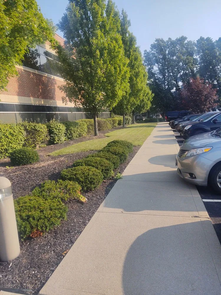 Reliable garden landscaping for homes across Columbus, OH - Tremont Mower