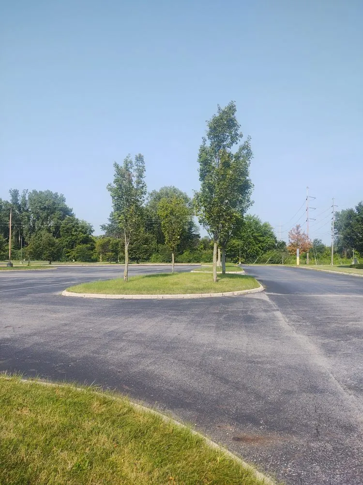 Expert lawn mowing service in Columbus, OH - Tremont Mower