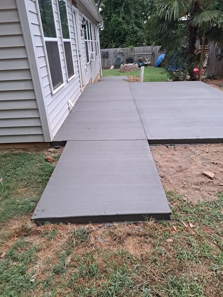 Reliable outdoor landscaping in Taylors, SC - TREN Concrete