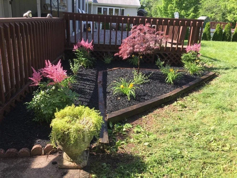 Expert residential landscaping with custom design in Trenton, NJ by Trenton Lawn Care Services