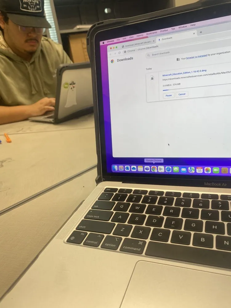 Reliable garden landscaping for homes in Westworth Village, TX by Tres amigos landscaping