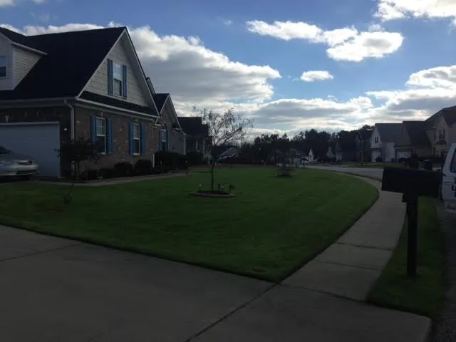 Trusted landscape design for year-round maintenance in Raeford, NC by Tres Jacob Landscaping & Lawncare