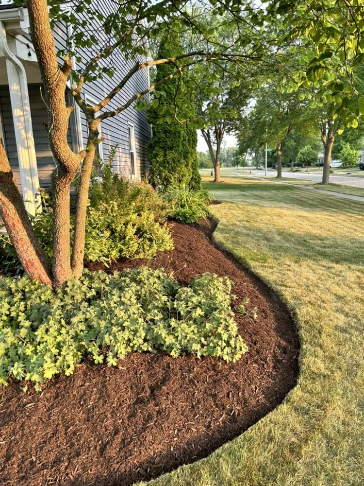 Reliable residential landscaping near you in Woodstock, IL by Tres Potrillos Landscaping