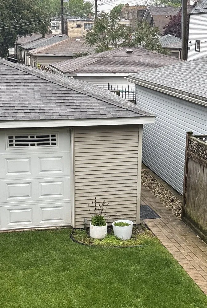 Custom lawn care service experts serving Chicago, IL - TresPadres Landscape Construction & Design