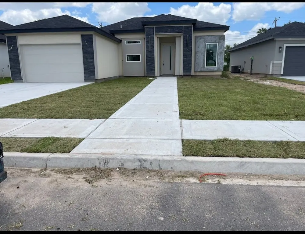 Affordable residential landscaping in Alamo, TX by Trevino's Landscaping and Lawn Care