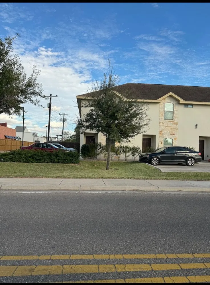 Professional garden landscaping in Alamo, TX - Trevino's Landscaping and Lawn Care