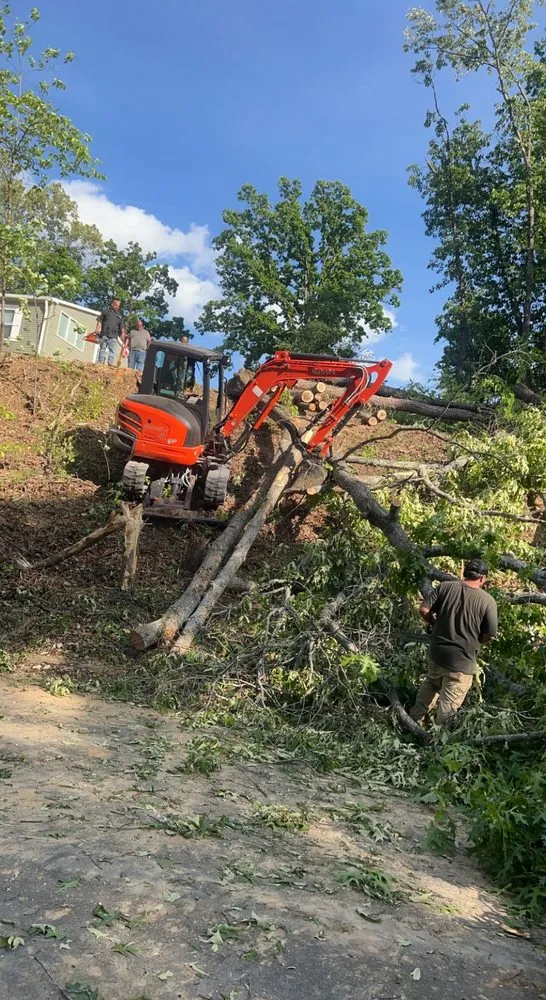 Local lawn mowing service in Maryville, TN - Trexler Built