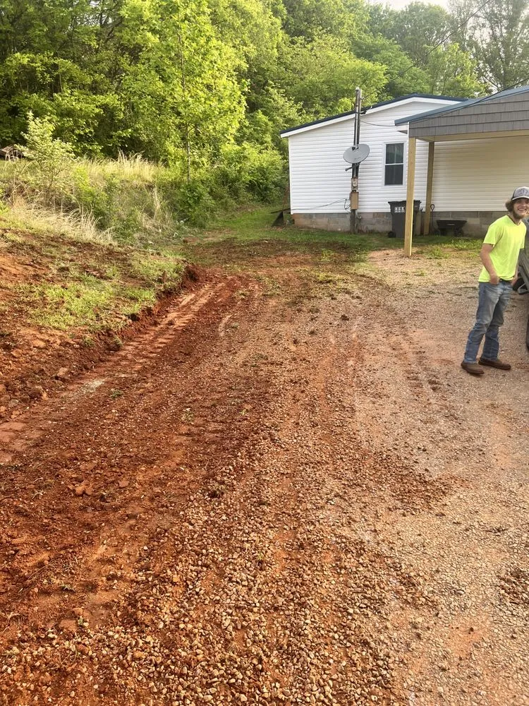 Custom garden landscaping in Maryville, TN by Trexler Built