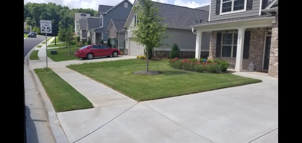 Local garden landscaping in Powder Springs, GA by Trey & Son's Lawncare