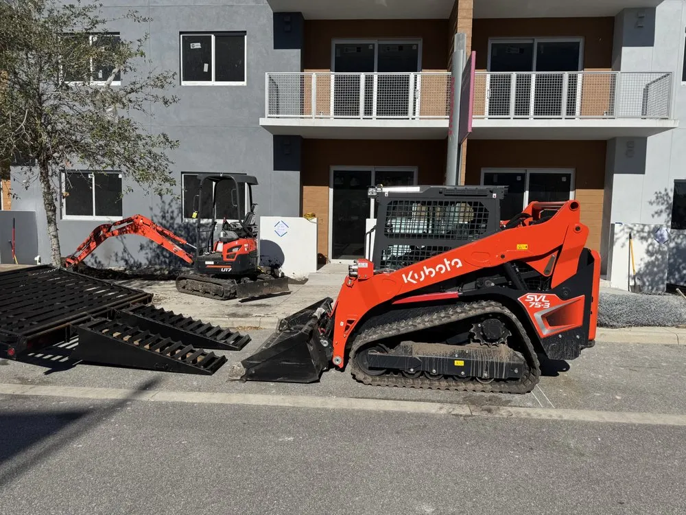 Local lawn care service experts serving Orlando, FL - Trey’s Allscape Services