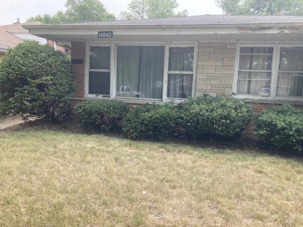 Professional landscaping services in Chicago, IL by Trey’s Klean Kut