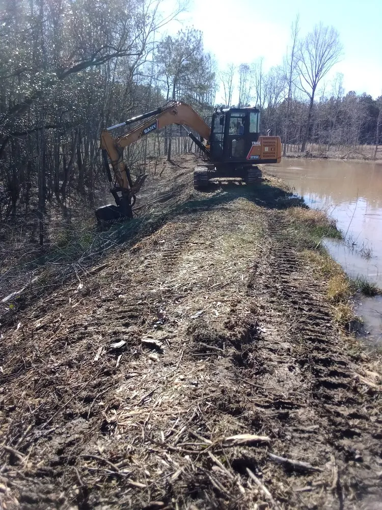 Reliable landscape installation for outdoor upgrades across Carthage, MS - Treys Pressure Washing