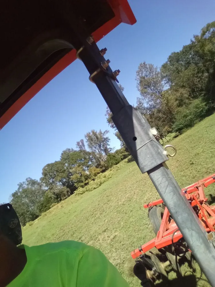 Professional lawn care service experts serving Carthage, MS - Treys Pressure Washing