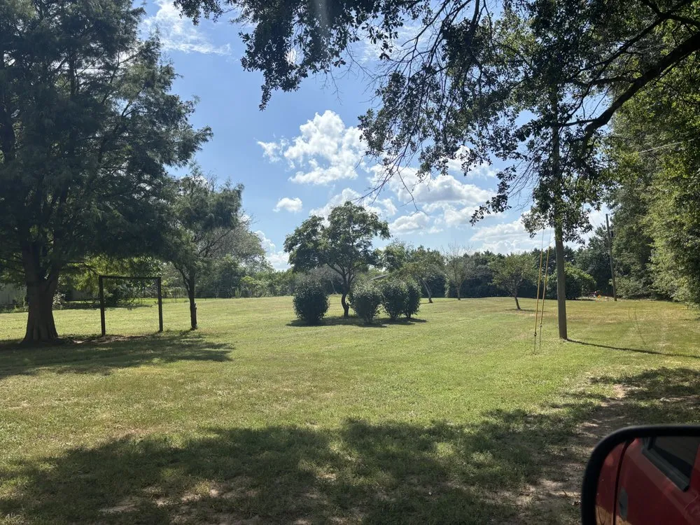 Affordable landscape installation in Elberton, GA by Treys Total Care Services