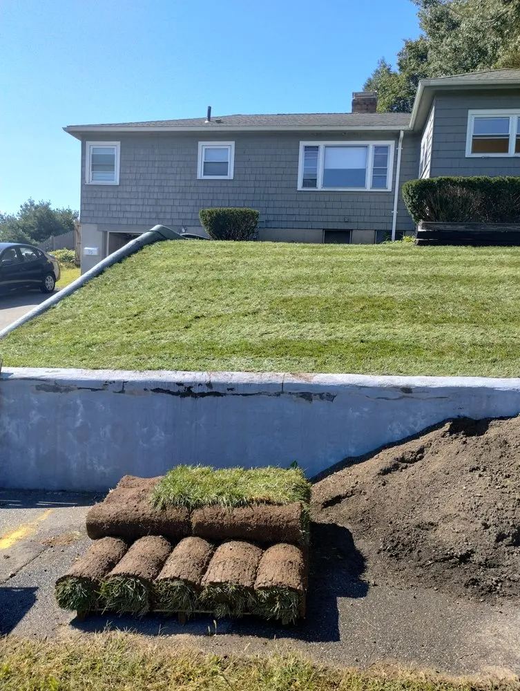 Expert yard cleanup service in North Attleborough, MA - Tri Borough Landscaping