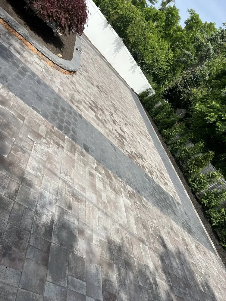 Affordable lawn care service experts serving Bay Shore, NY - Tri Care Lawn Services