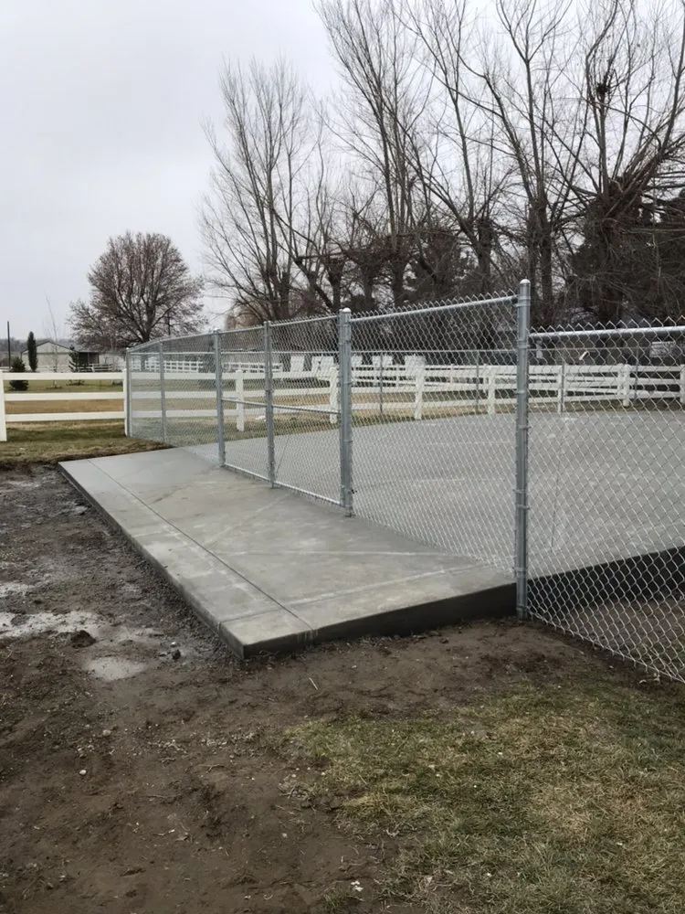 Affordable lawn care service with custom design in Pasco, WA by Tri Cities Irrigation Landscape