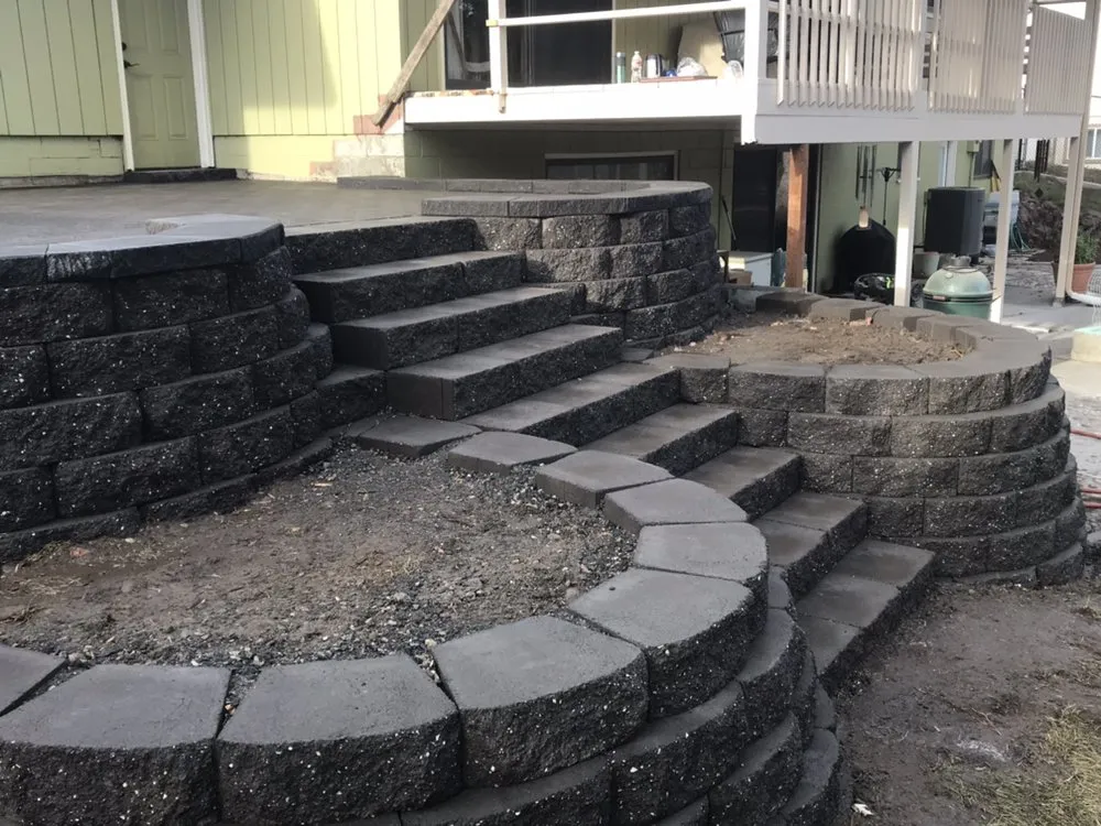 Top-rated yard cleanup service for year-round maintenance across Pasco, WA - Tri Cities Irrigation Landscape