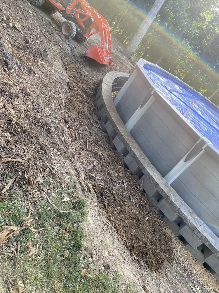 Professional lawn care service in Mount Carmel, TN by Tri Cities Yard & Deck Solutions