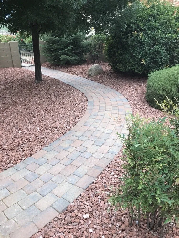 Top-rated yard maintenance experts serving Prescott Valley, AZ - Tri-City Earthworks & Labor