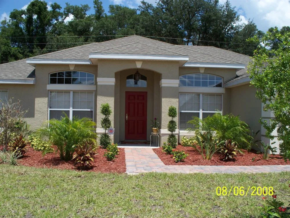 Expert lawn mowing service for beautiful yards in Daytona Beach, FL by Tri-County Landscape & Nursery