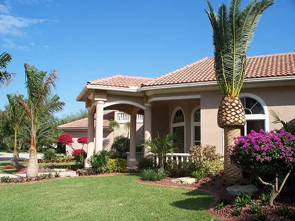 Custom garden landscaping in Cape Coral, FL - Tri-County Landscape Services