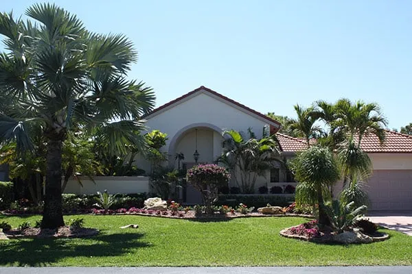 Expert lawn mowing service experts serving Cape Coral, FL - Tri-County Landscape Services