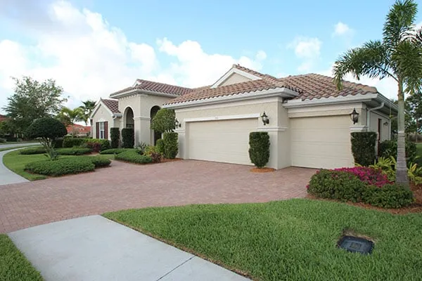 Reliable lawn care service in Cape Coral, FL - Tri-County Landscape Services