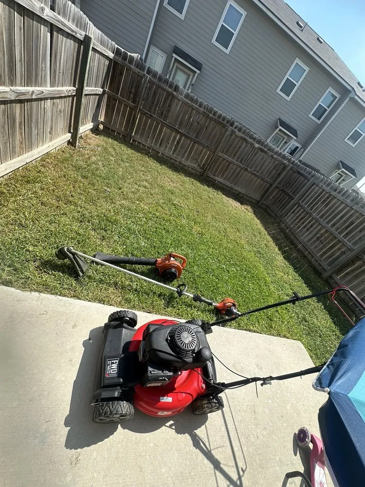 Reliable landscape design in Selma, TX by Tri County Lawn And Auto Care