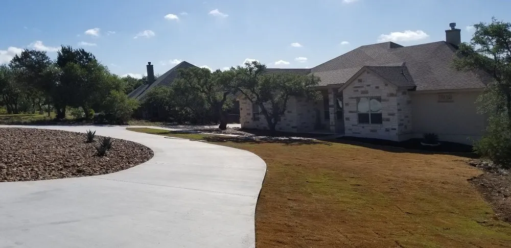 Expert landscaping services in San Antonio, TX by Tri-County Turf & Landscape