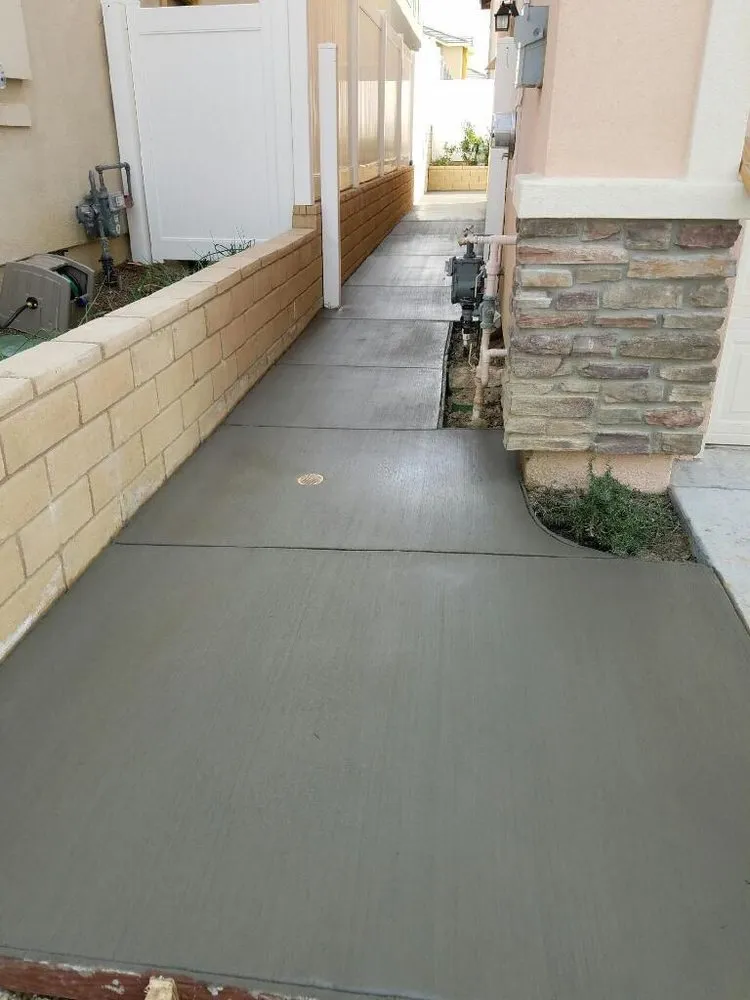 Affordable landscape installation in Thousand Oaks, CA by Tri-County Turf