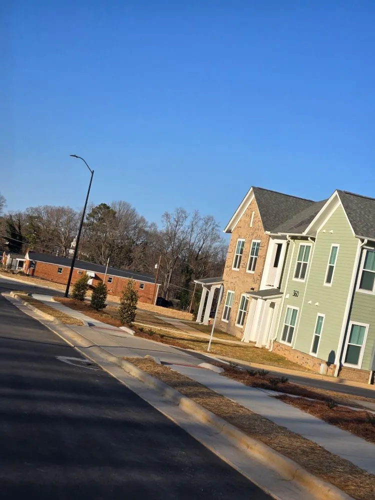 Expert landscape design near you in Charlotte, NC by TRI Reyes Landscaping