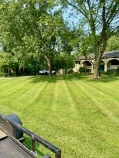 Custom lawn mowing service experts serving Franklin, TN - Tri-Star Turf Management