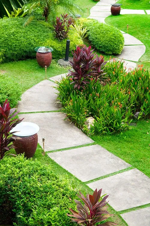 Reliable landscaping services with custom design across Milwaukee, WI - Tri Stars Landscaping and Snow Services