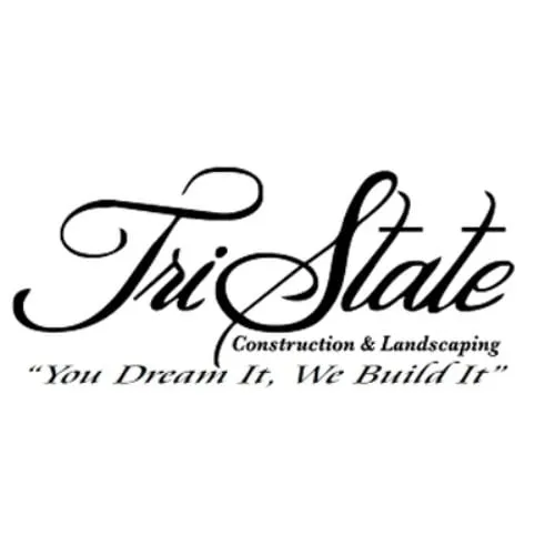 Custom lawn care service with custom design in Como, MS by Tri-State Construction And Landscaping