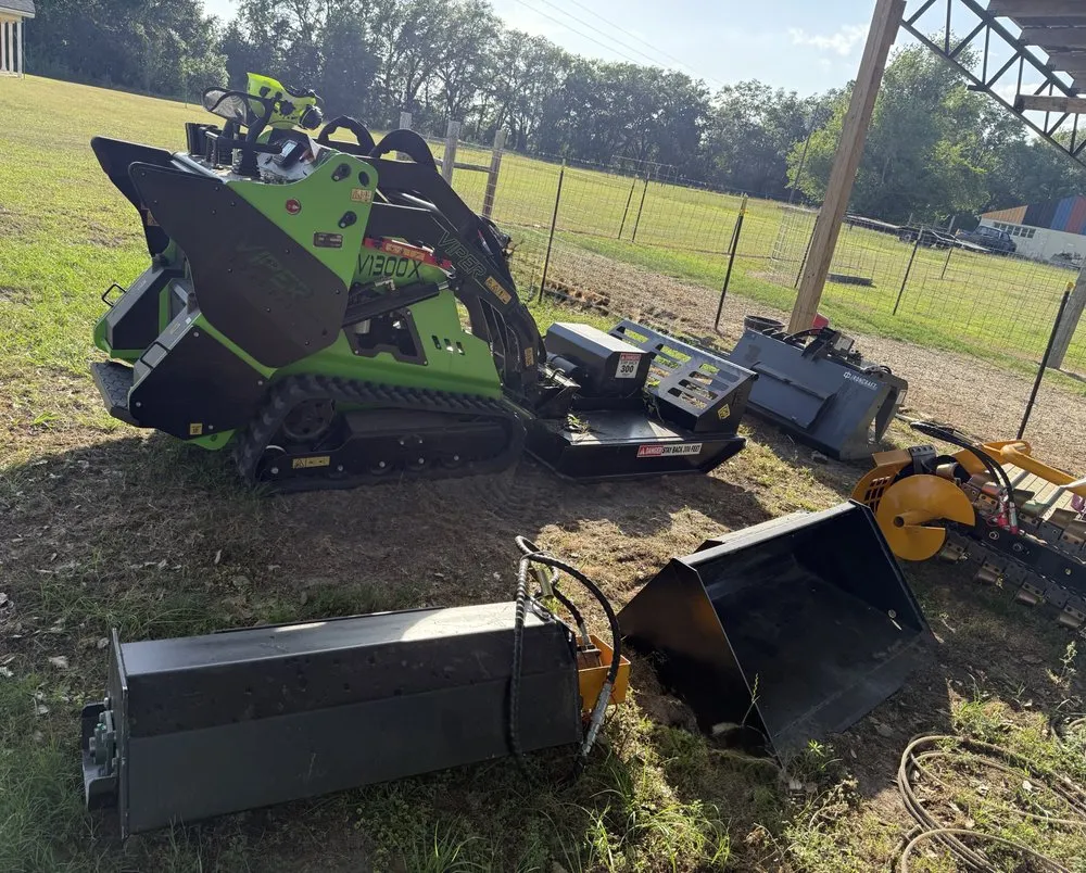 Expert lawn care service in Donalsonville, GA by Tri State Creations