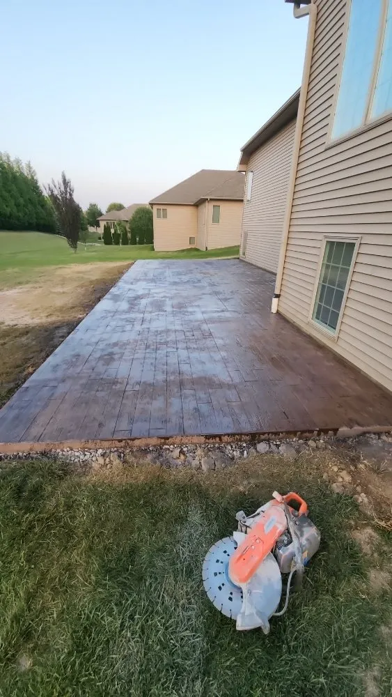 Professional lawn care service for residential properties across Camp Point, IL - Tri-State Land Services